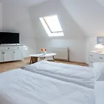 Apartmanhotel Wczasowa 8 Sarbinowo
