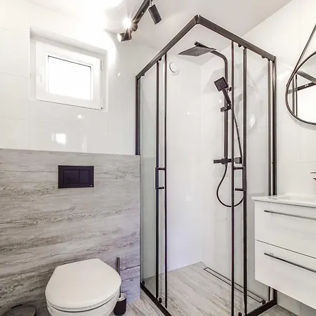 Wczasowa 8 4* Sarbinowo