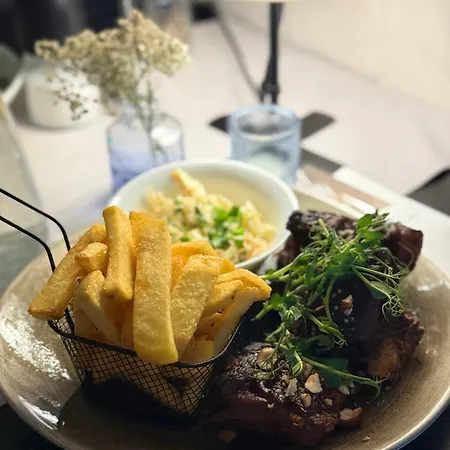 Wczasowa 8 Sarbinowo